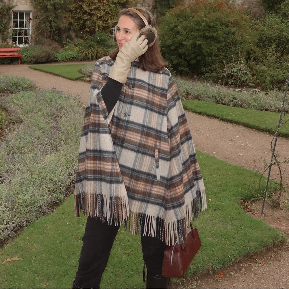 Doen Kent Cape - Maclaine Plaid - Picture 4 of 6